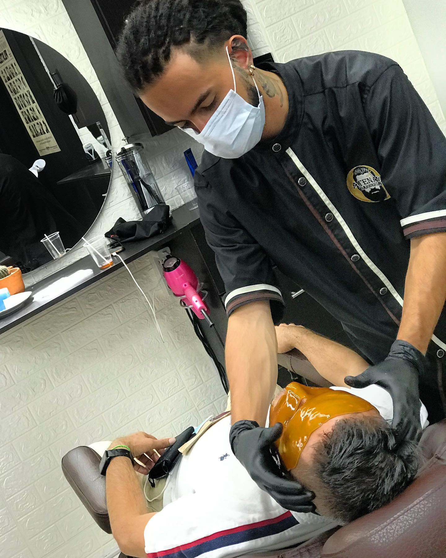 ATENAZ BARBERÍA