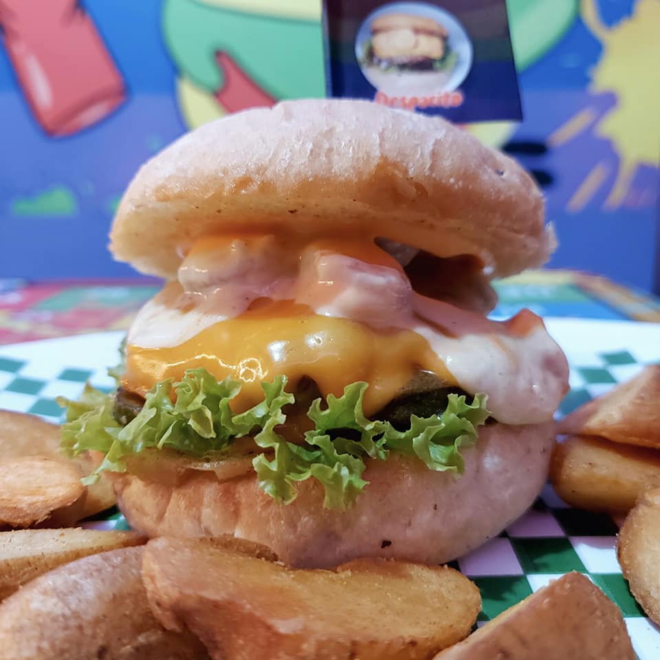Hamburguesas La Combi