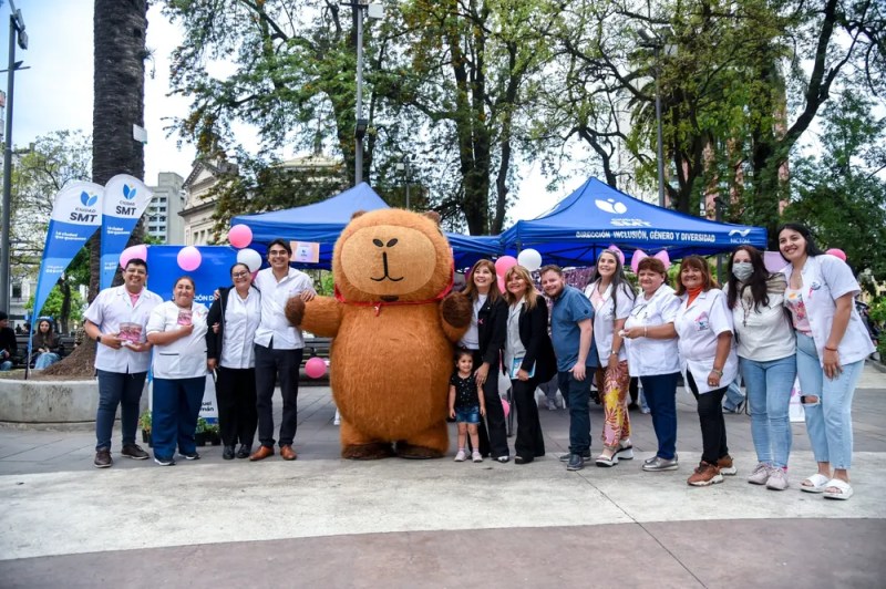 2025 Lanzamiento octubre mes rosa prevención cáncer de mama (4)