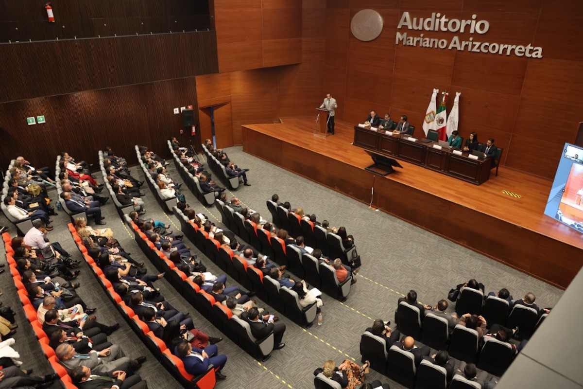 com1747-portada