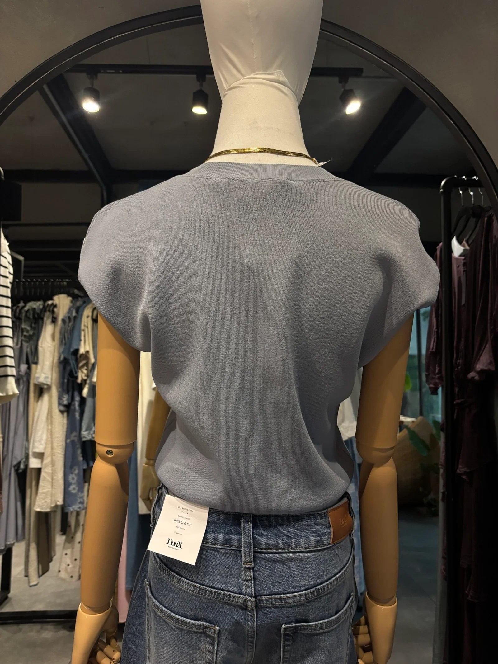 CAP KNIT TOP