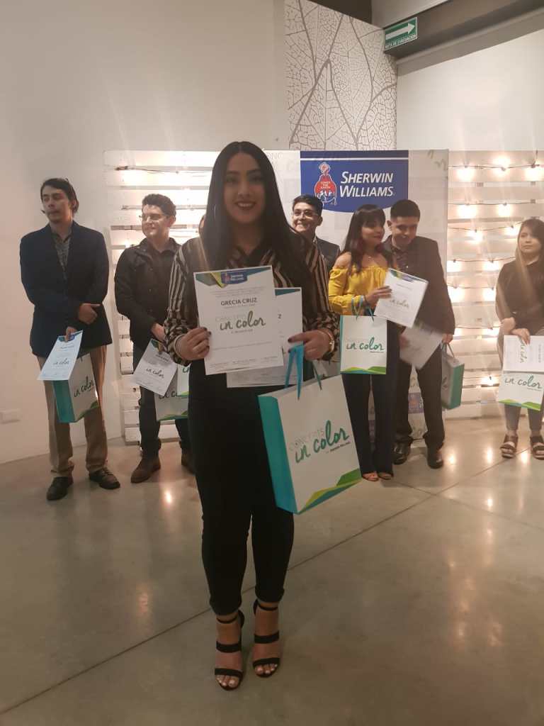 Grecia Cruz 1er Lugar El Salvador
