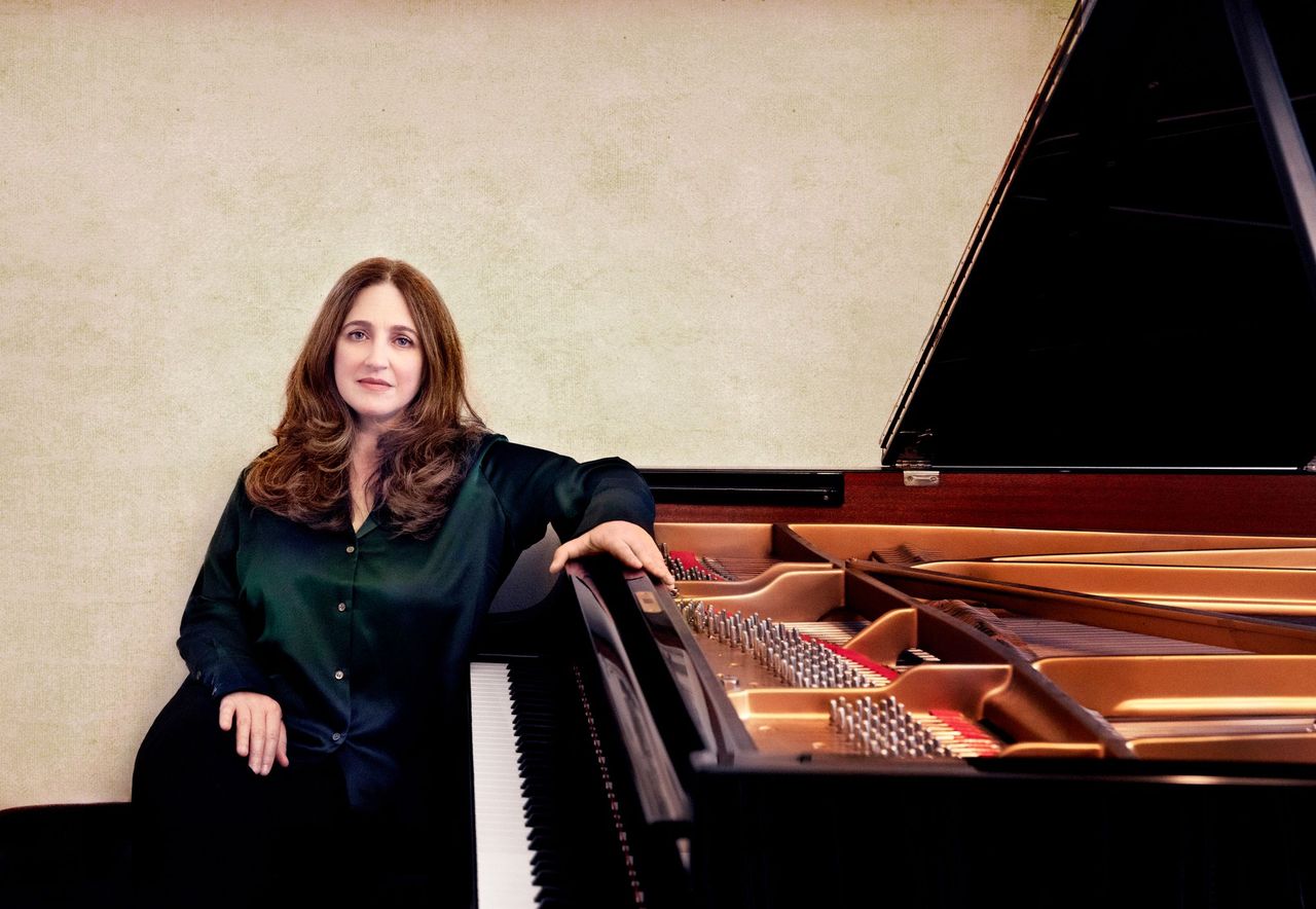 Simone Dinnerstein - pianist