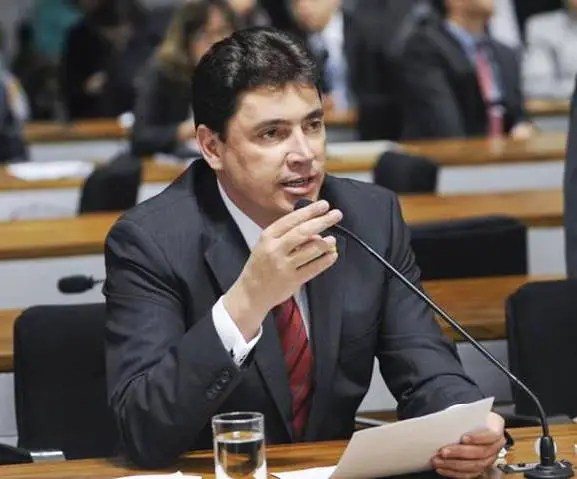 wilder-senado