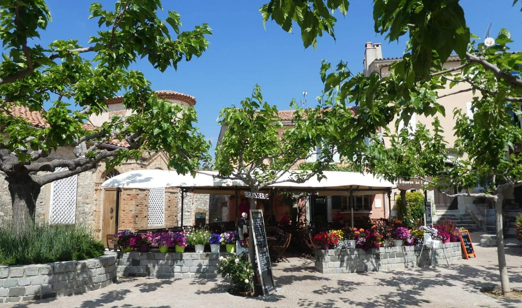 Le castellet