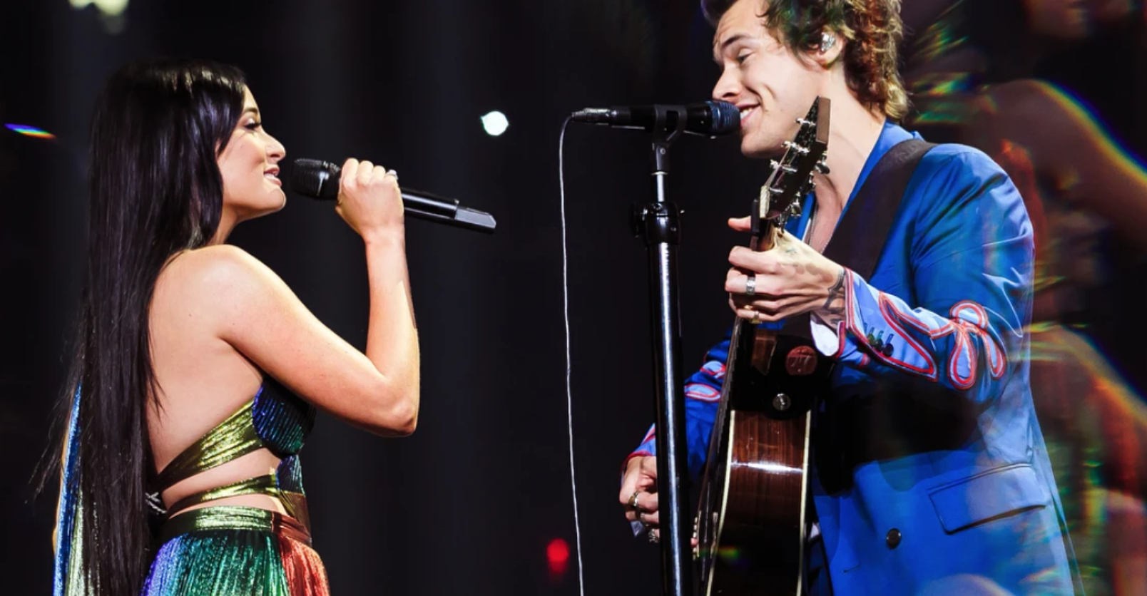 Harry Styles Kacey Musgraves Shirt - Watch Maggie Rogers And Harry Styles Perform Space Cowboy