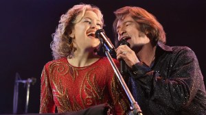 Hugh Jackman and Kate Hudson Start Neil Diamond Tribute Band in Song Sung Blue Trailer: Watch