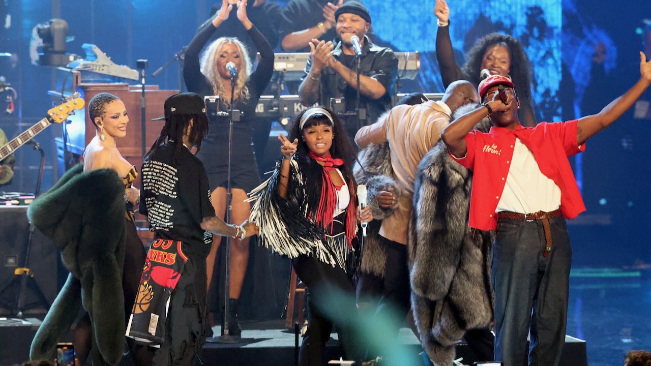 André 3000 Snubs OutKast Rock Hall Performance - Epic Fail at Induction Ceremony! (2025)