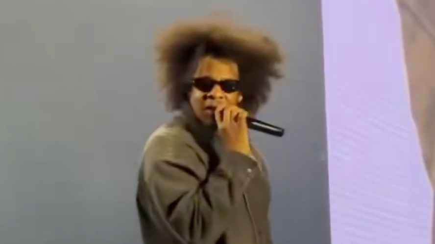 JAY-Z's Surprising Diss Tracks: A Breakdown of His Comeback Show (2026)