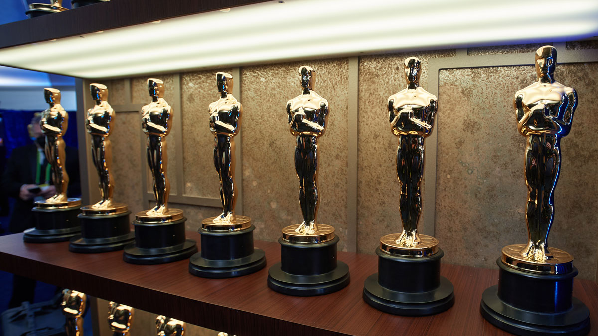 Oscars 2027: New AI Rules Explained—What It Means for Acting, Writing, and International Films (2026)