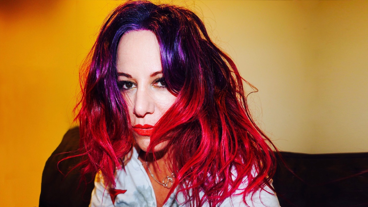 L7 Bassist Jennifer Finch's Battle with Brain Cancer: A Shocking Diagnosis (2026)