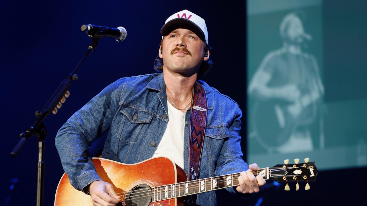 Shocking Incident: Man Urinates on Family at Morgan Wallen Concert (2026)