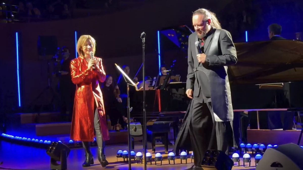 Korn's Jonathan Davis & Yoshiki Perform 'Freak on a Leash' Live at Disney Concert Hall (2026)