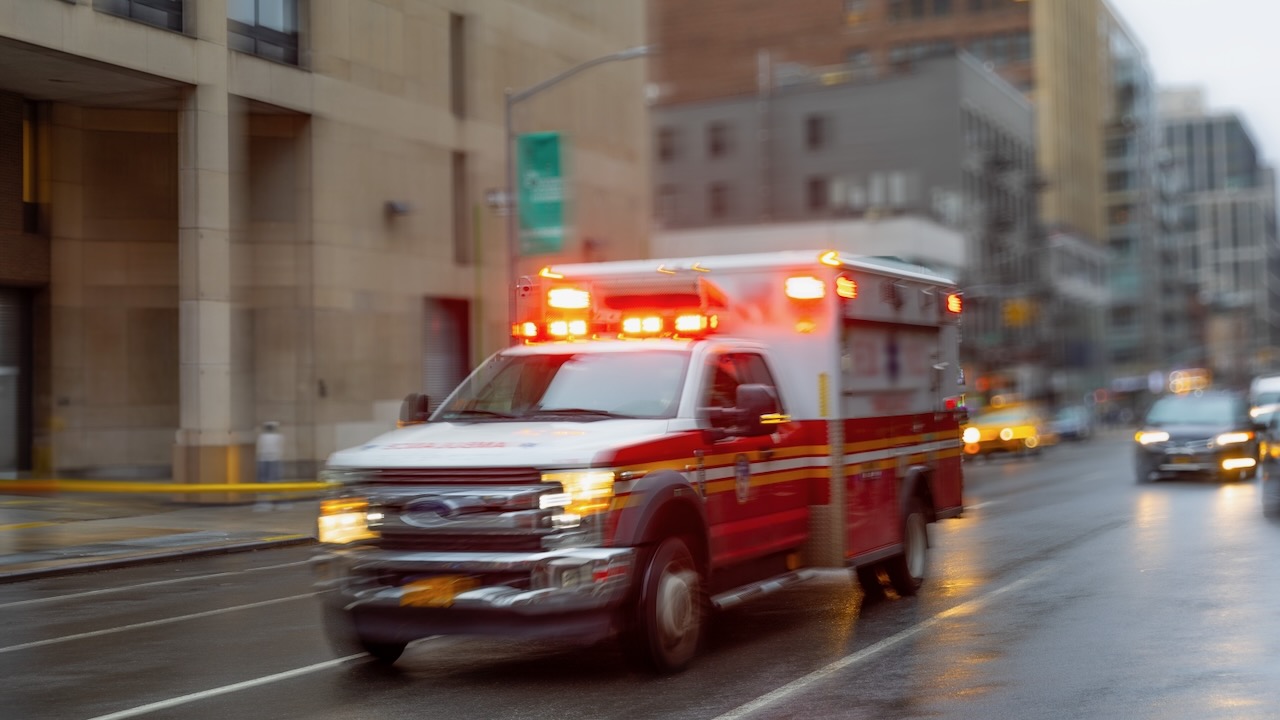 Woman Steals Ambulance at Avenged Sevenfold & Good Charlotte Concert - Full Story (2026)