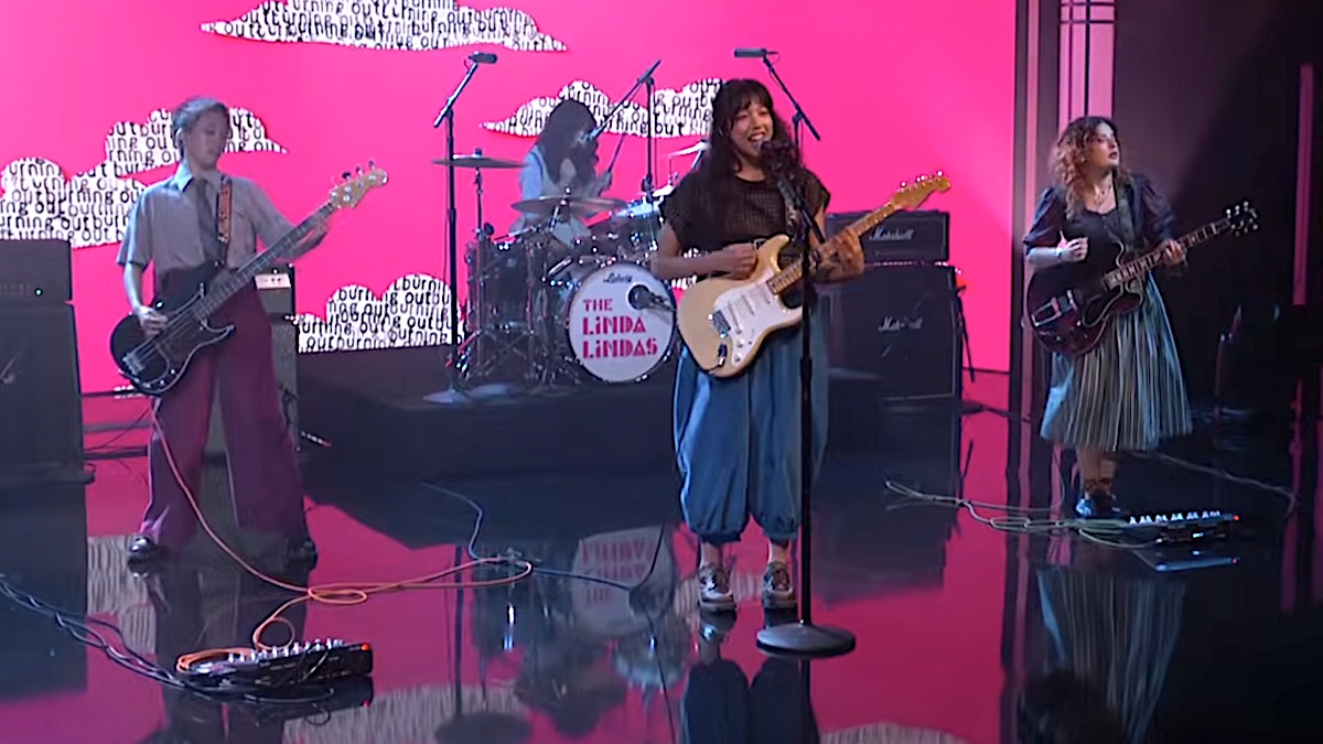 The Linda Lindas - Burning Out (Live on Jimmy Kimmel) (2026)