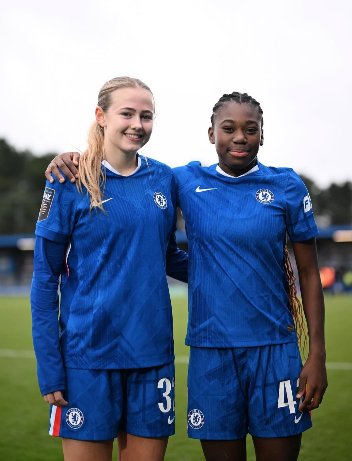 lexi potter & chloe sarwie via @chelseafcw on instagram