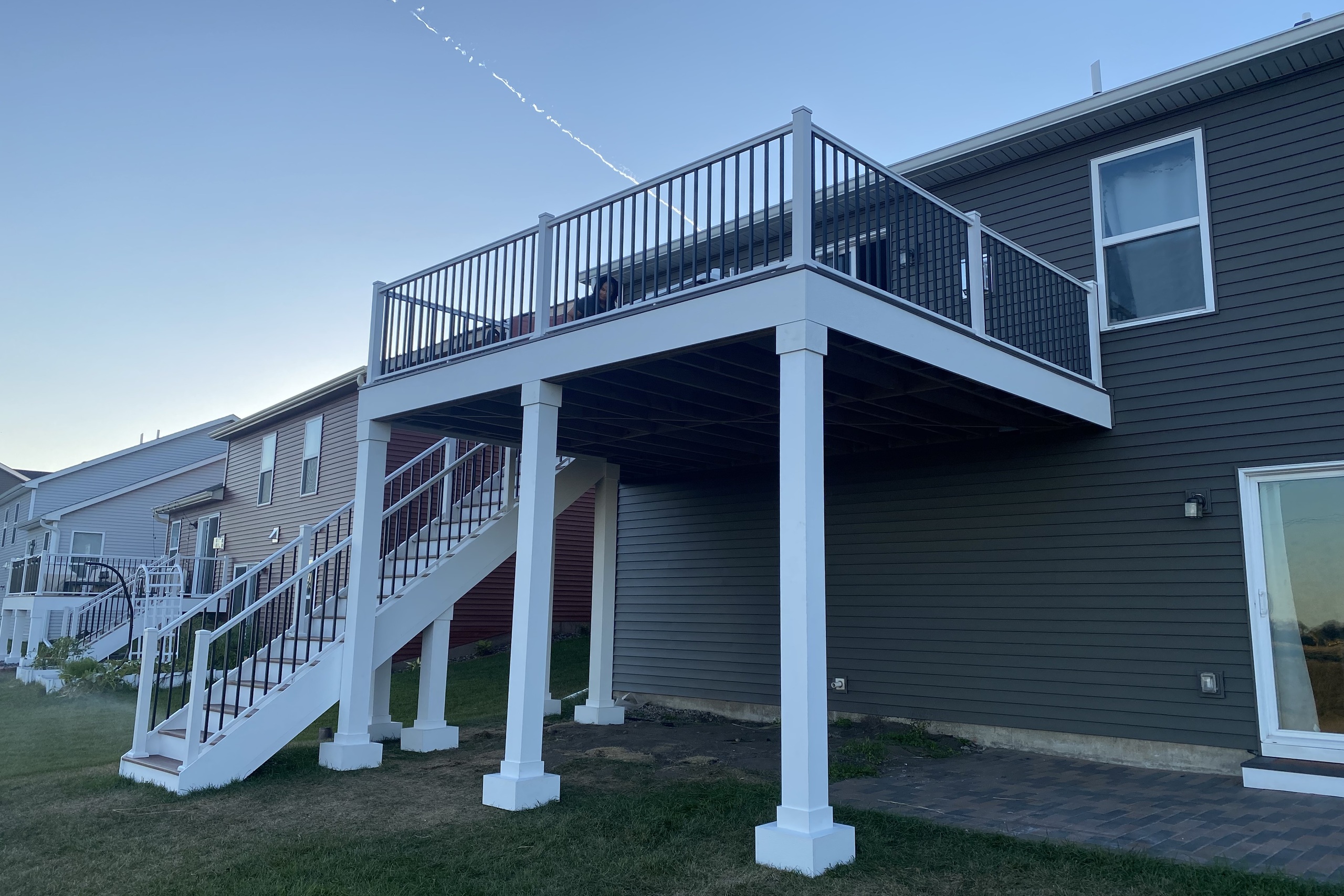 Azek_PVC_decking_in_Rosemount_Minnesota