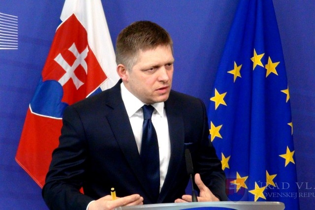 Картинки по запросу словакия беженцы фицо