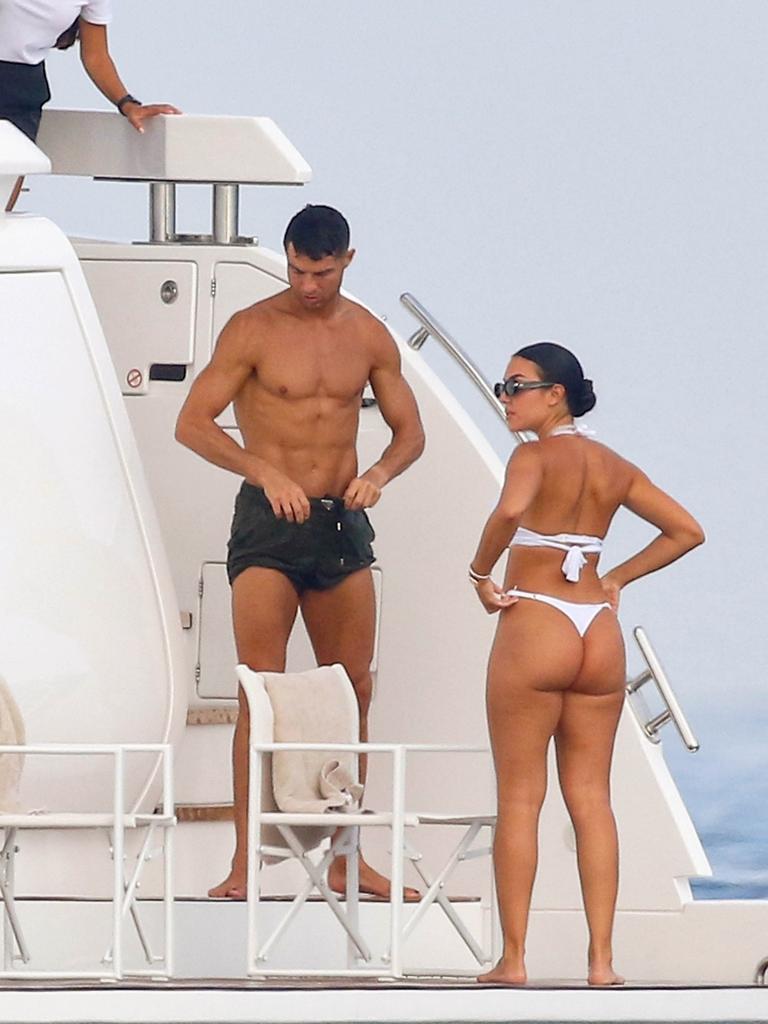 Cristiano Ronaldo gets handsy on luxurious vacation with girlfriend | news.com.au — Australias leading news site