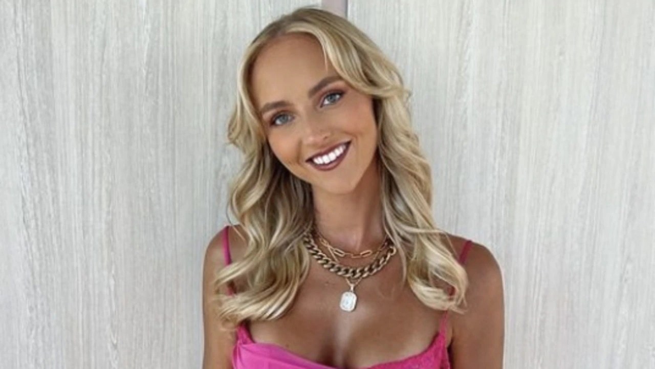 OnlyFans creators Bonnie Blue and Annie Knight on plans to film with barely legal teens at Schoolies | The Courier Mail