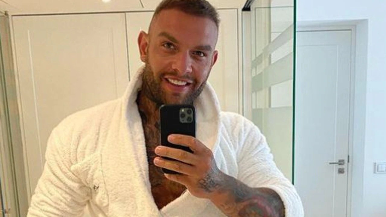 Porn star Andy Lee shares what its like to have a large penis | news.com.au — Australias leading news site