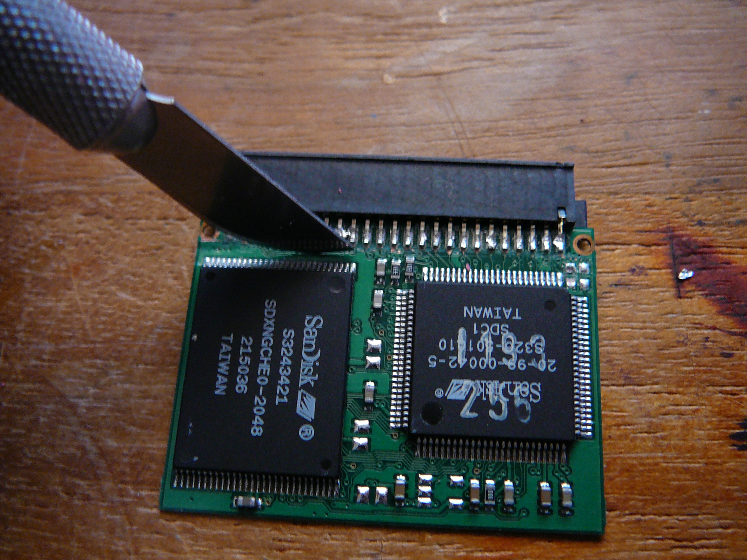 Compact Flash Board - Retina Mountain Patterns for Desktop