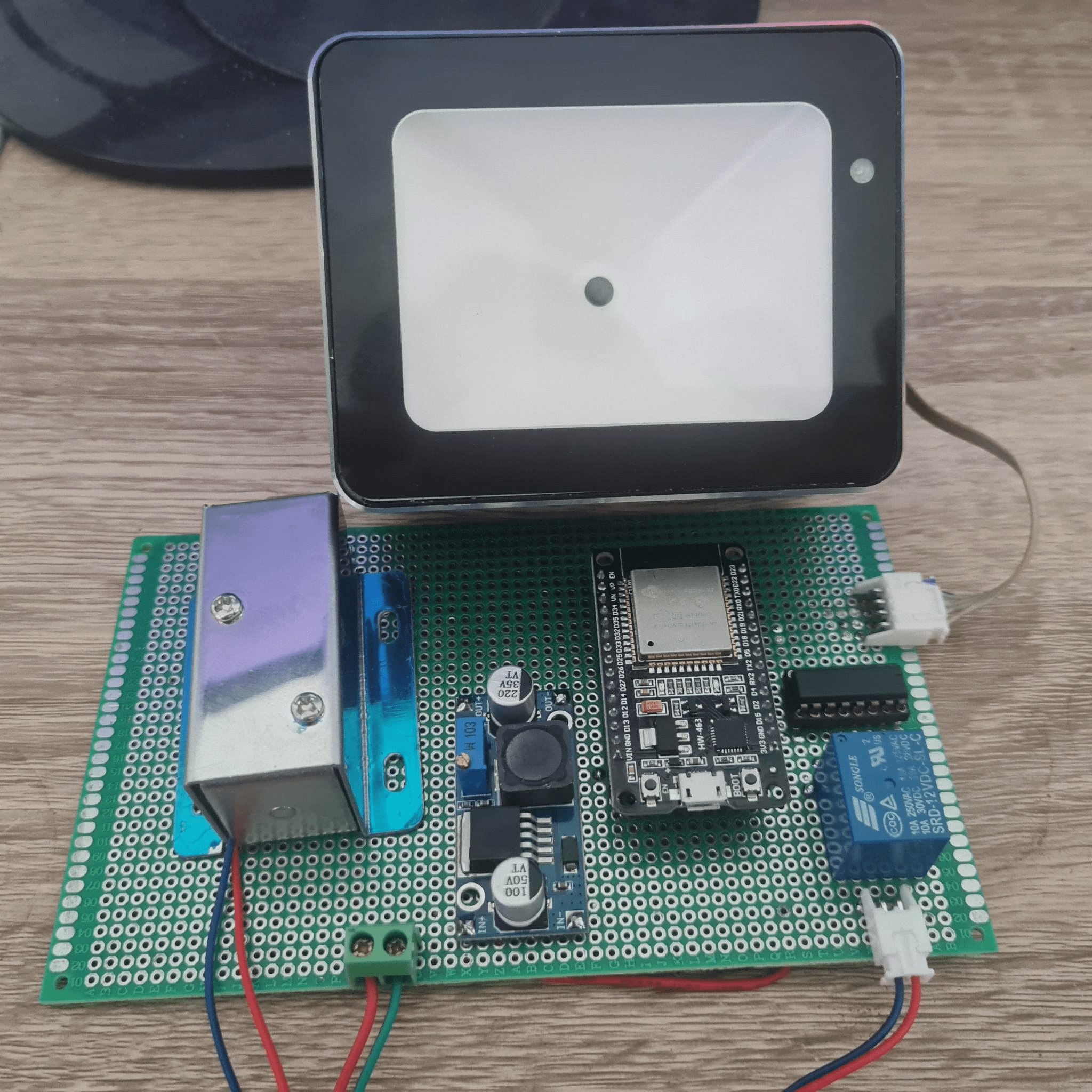 Gallery Door Access Control Witch E Paper Qr Code Reader Hackaday Io - Stunning Sunset Picture - High Resolution