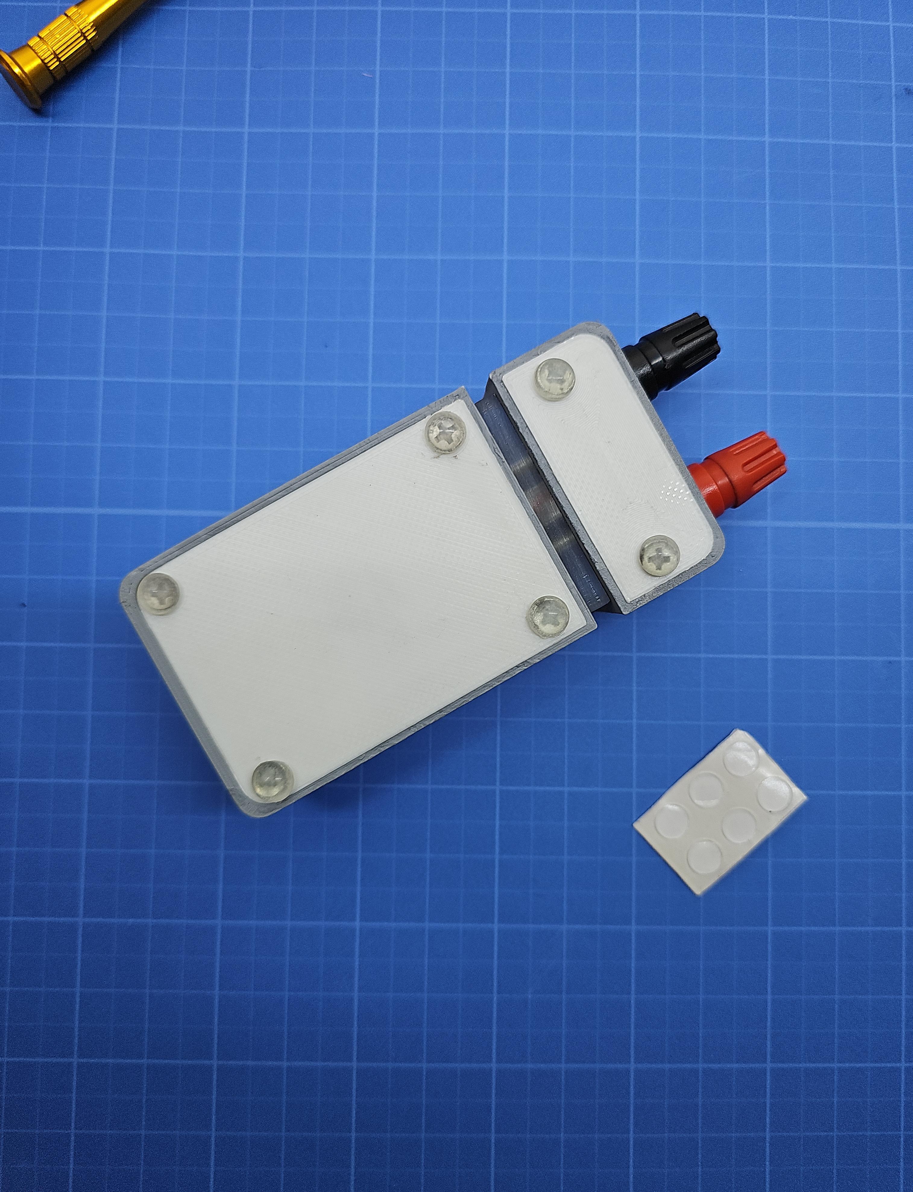 Usb Power System Bench Partner - City Art Collection - 8K Quality