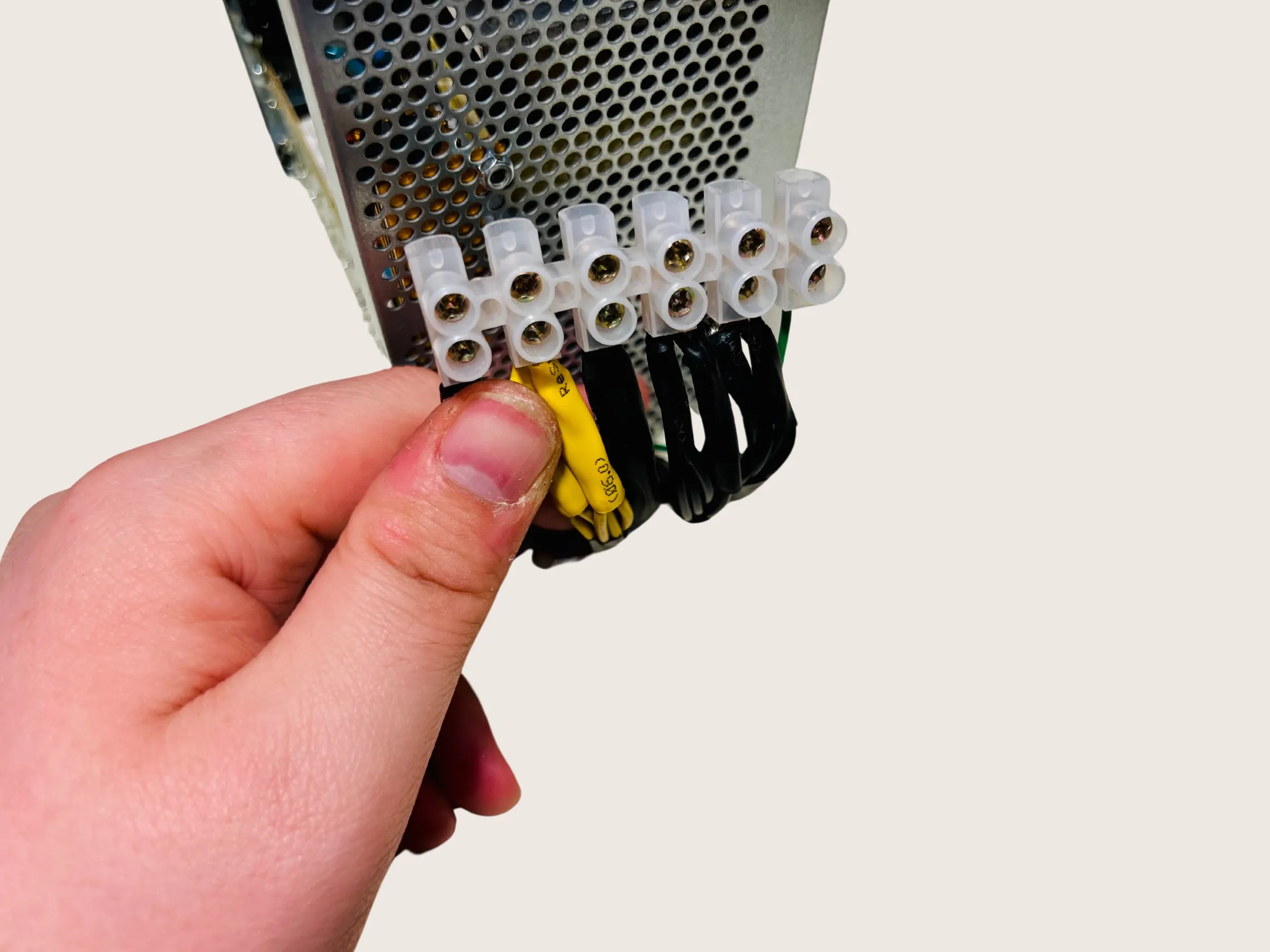 Upcycled Atx Build Your Own Lab Bench Power Supply 6 Steps With