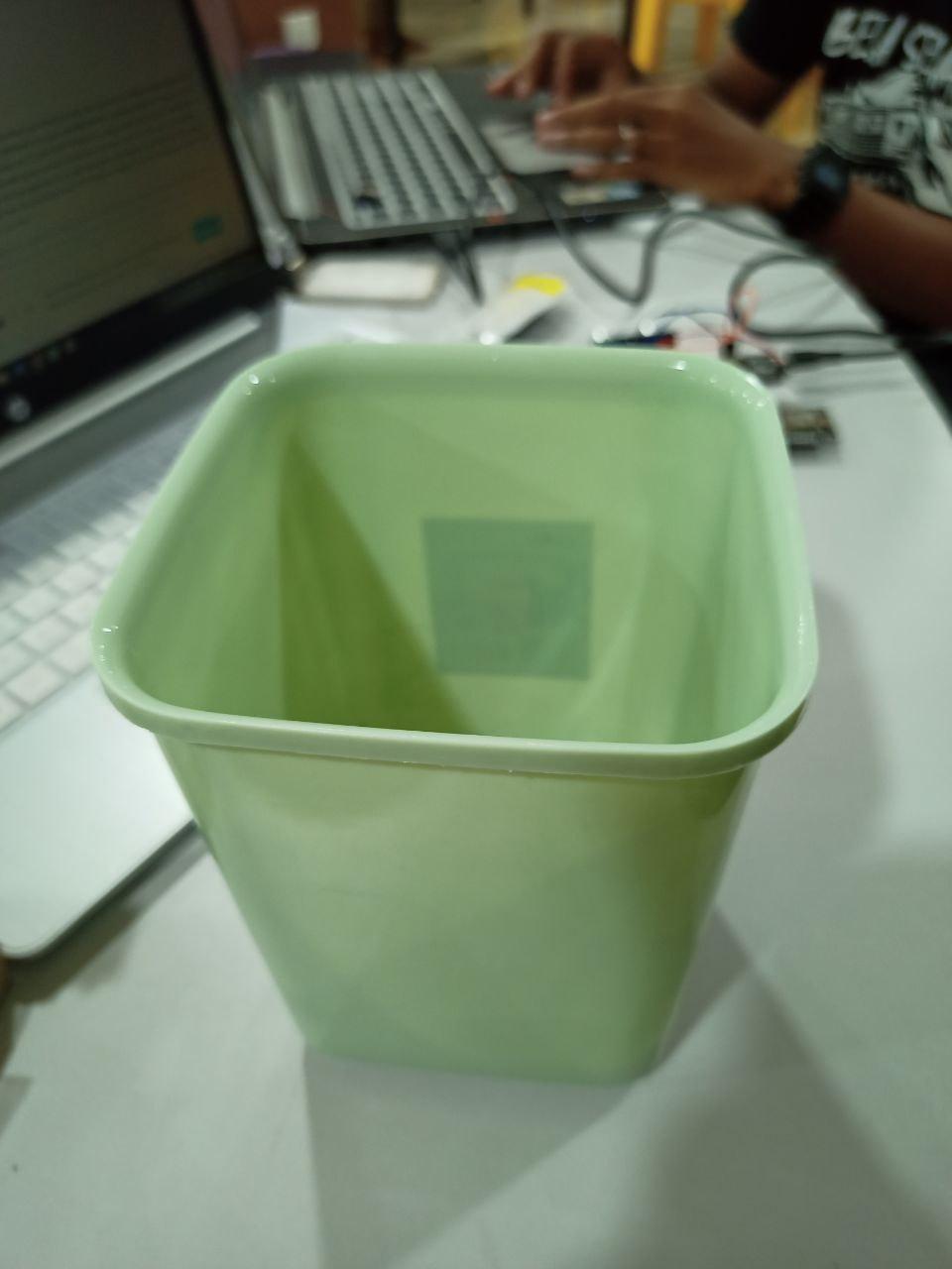 Smart Green Dustbin 4 Steps Instructables - Full HD Gradient Backgrounds for Desktop