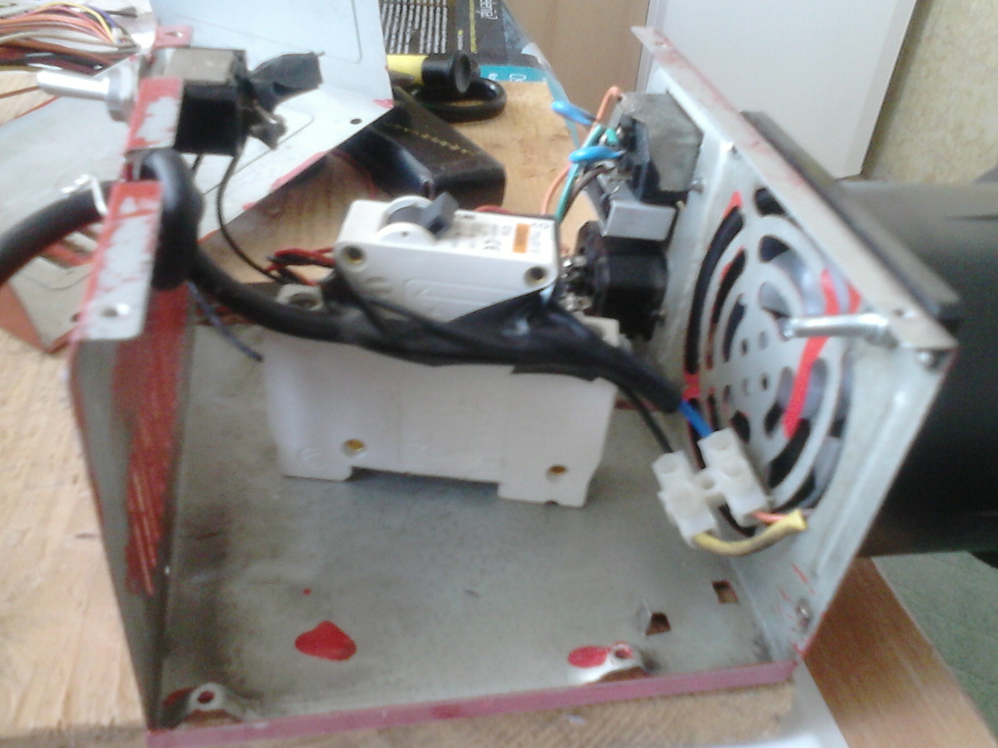 Diy Heater Projects Instructables - Gradient Illustrations - Stunning 4K Collection