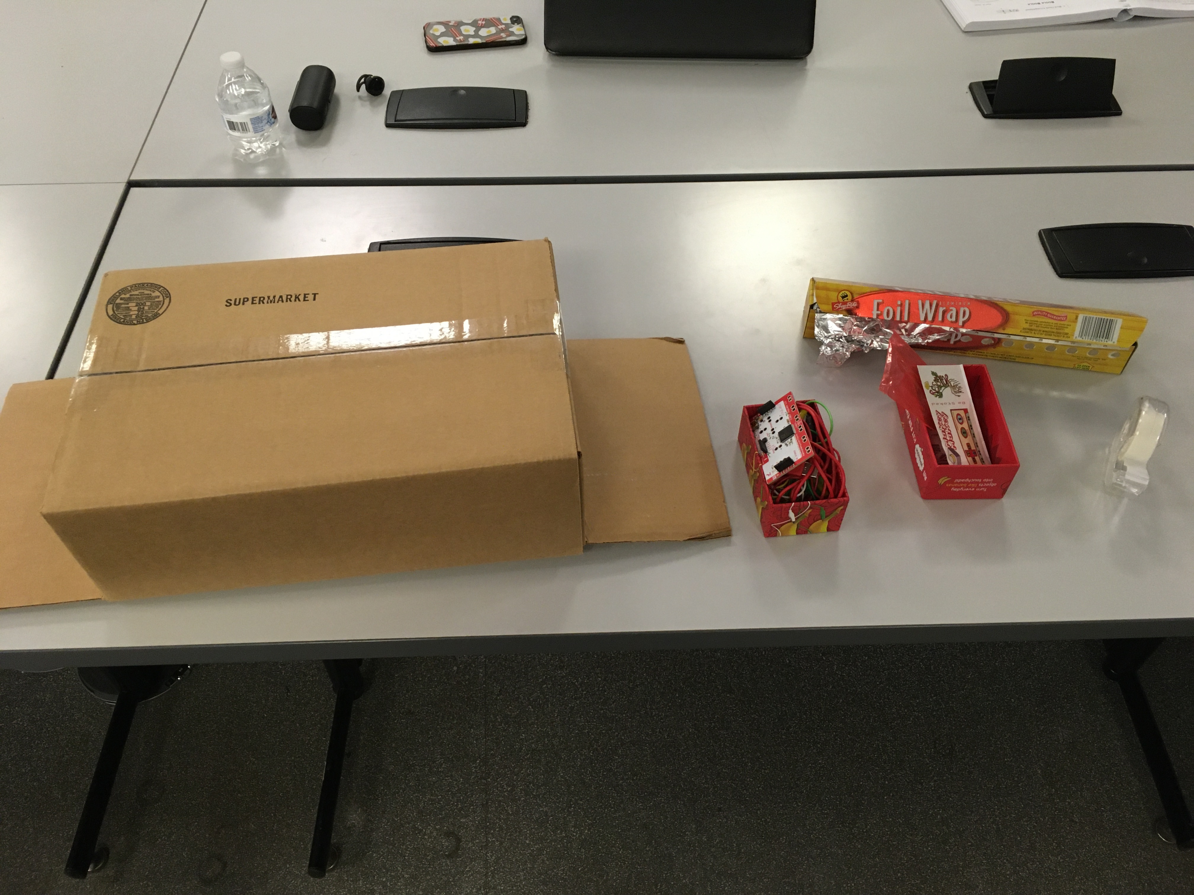 Makey Makey Makerspace Project Make A Piano Learn About Circuits - Artistic 8K Minimal Images | Free Download