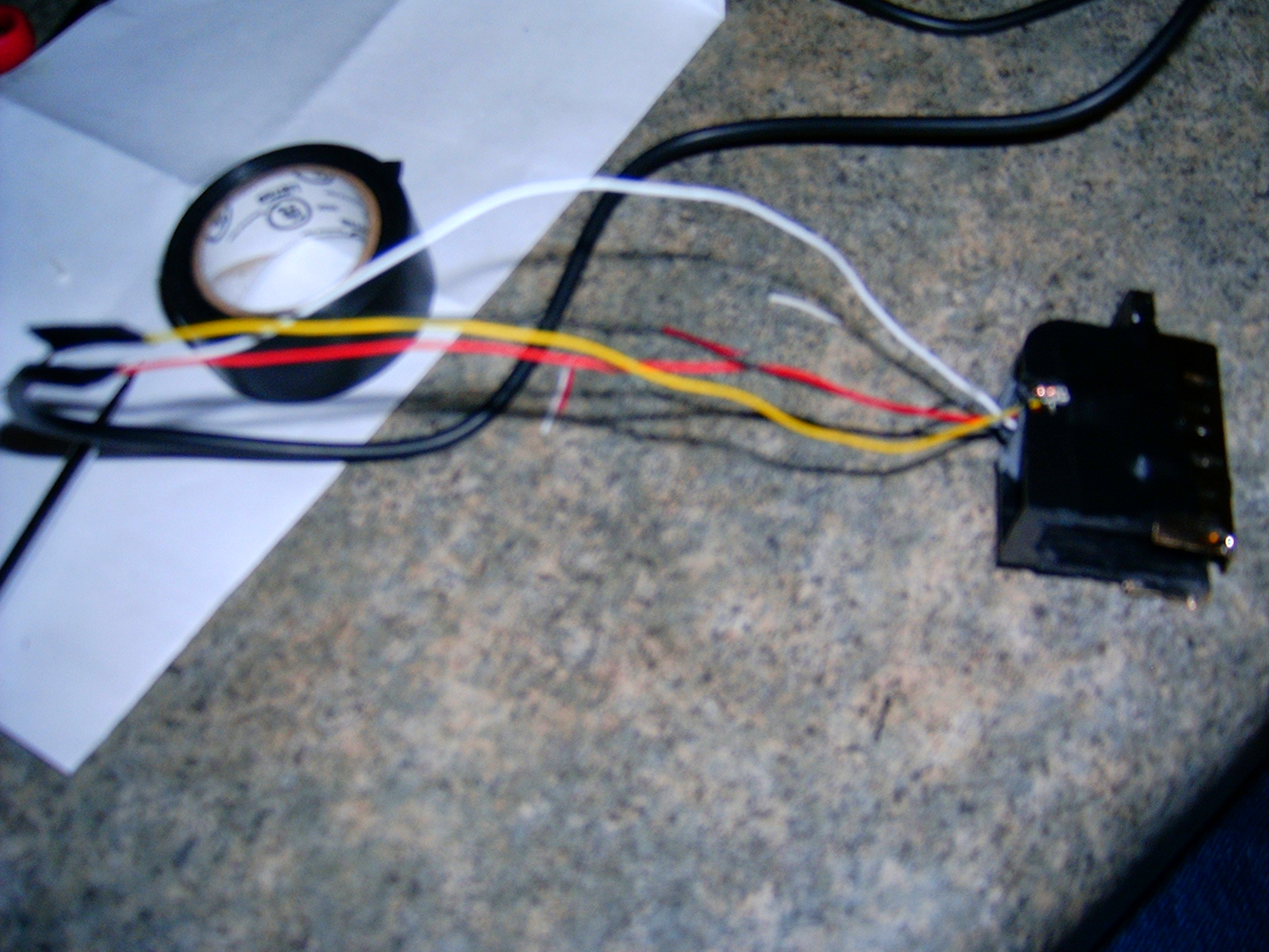 Diy Audio Splitter 3 Steps Instructables - Creative HD Colorful Photos | Free Download