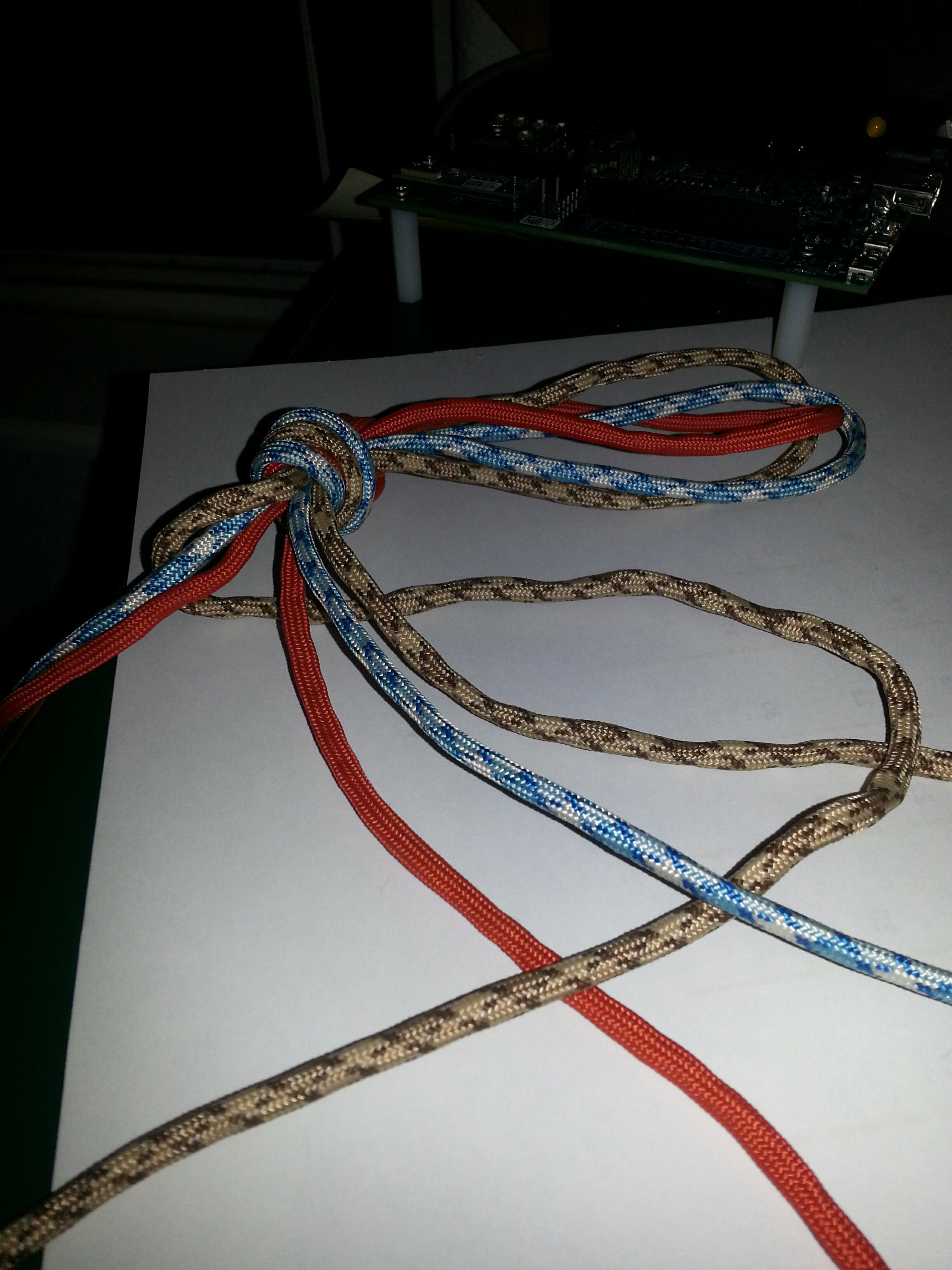 6 Strand Round Braid 3 Steps Instructables - Download Incredible Colorful Background | High Resolution