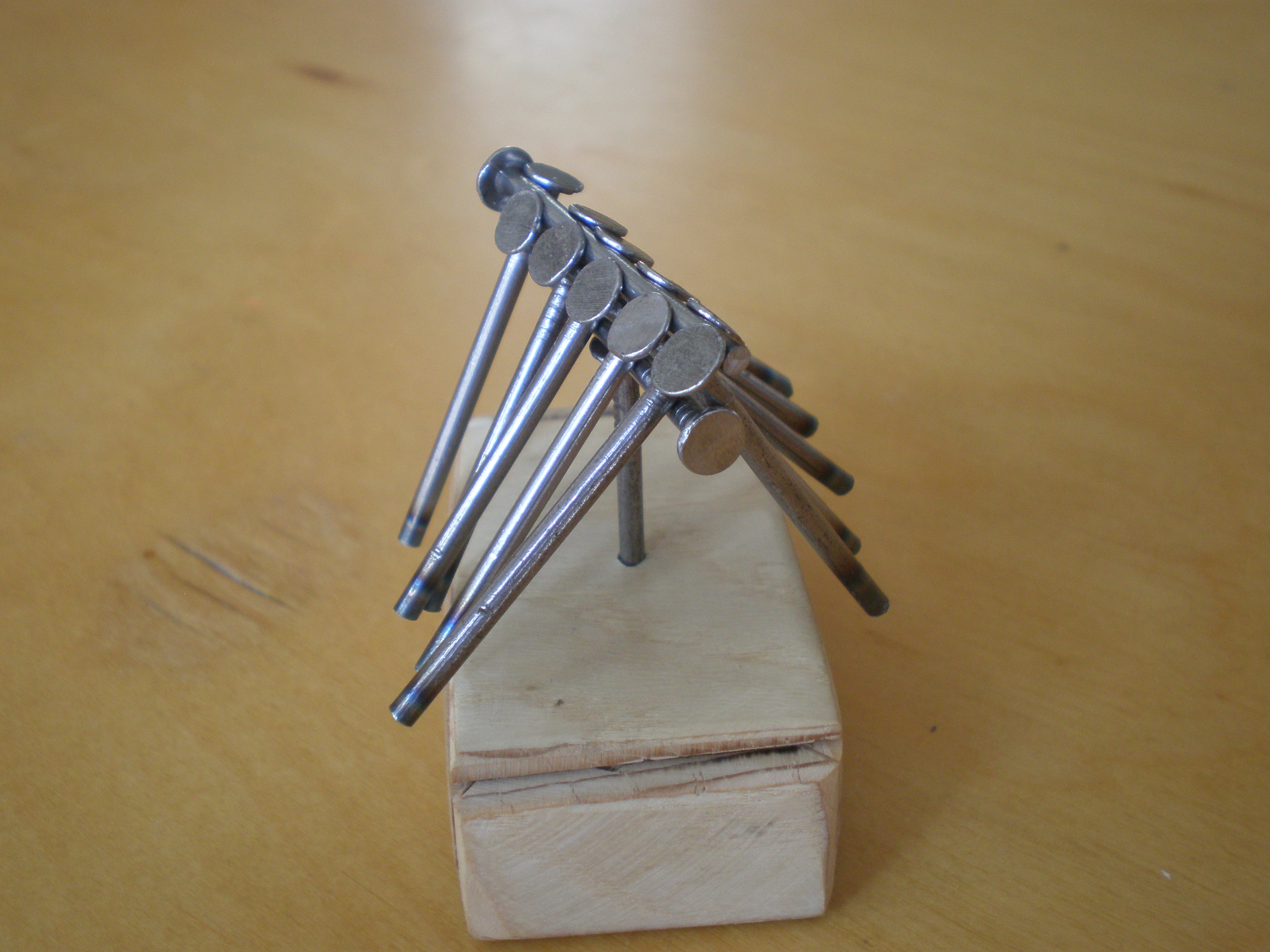 Gravity Puzzle - Premium Geometric Illustration Gallery - Mobile