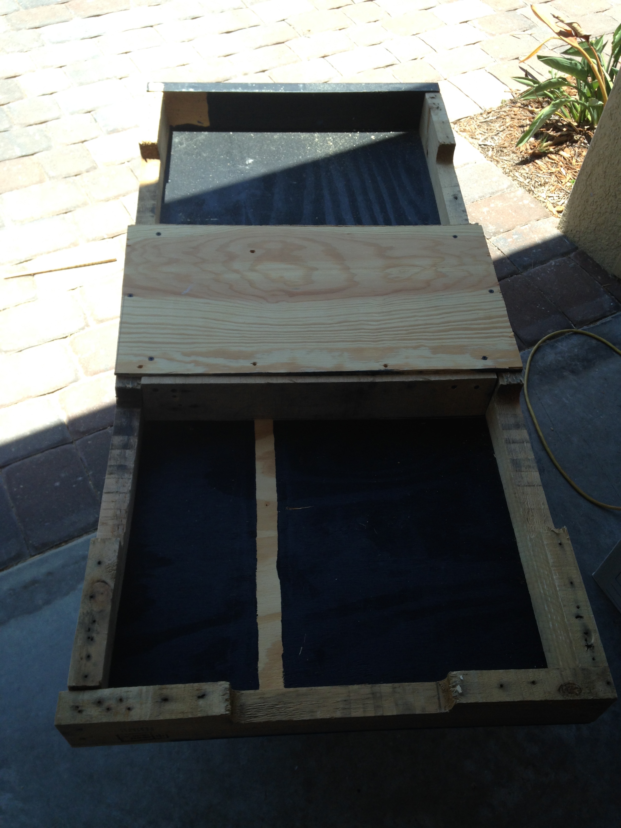 Storage On My Workbench Scrolller - Gradient Pattern Collection - HD Quality