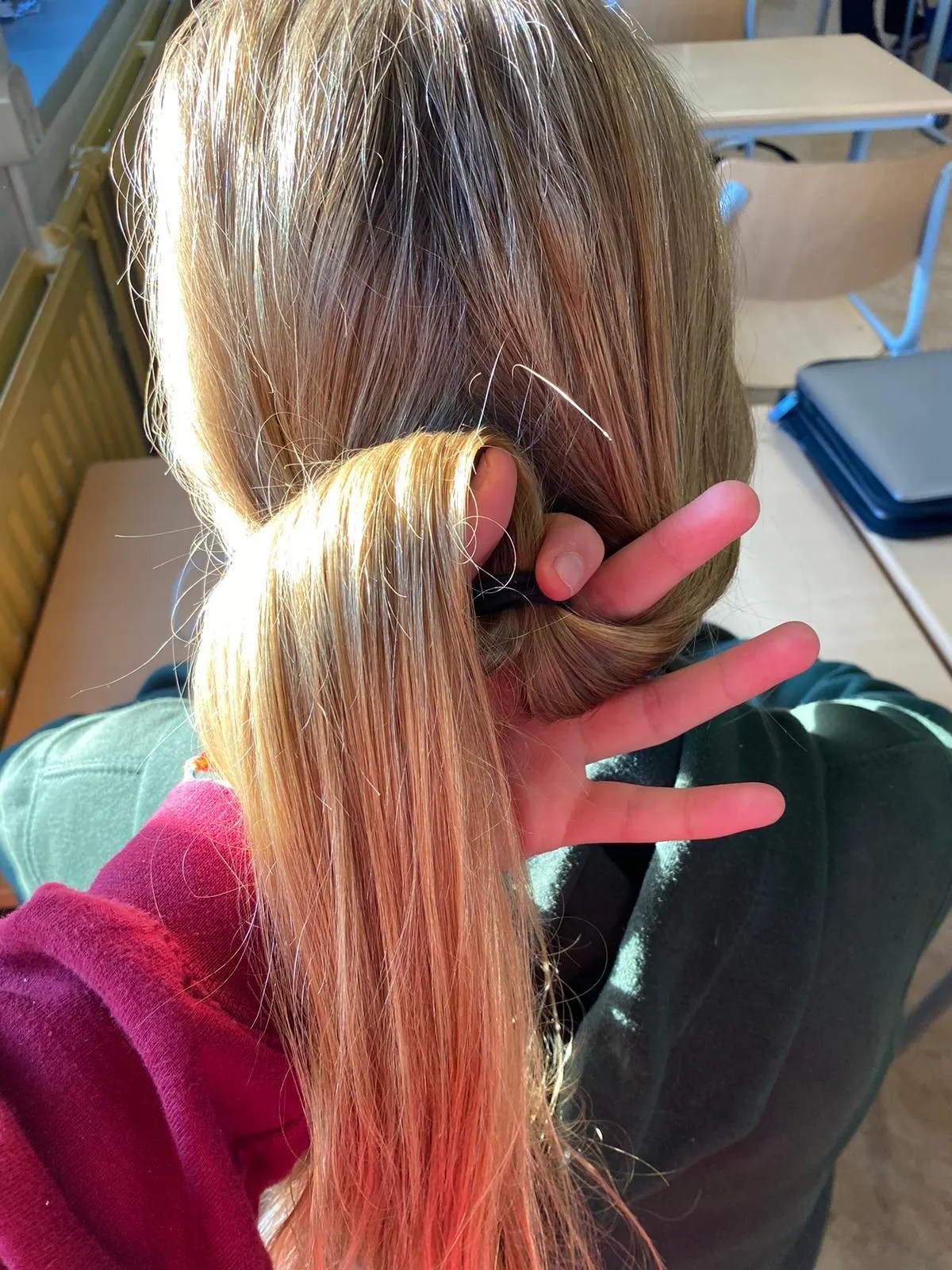 Easy fast hairstyle