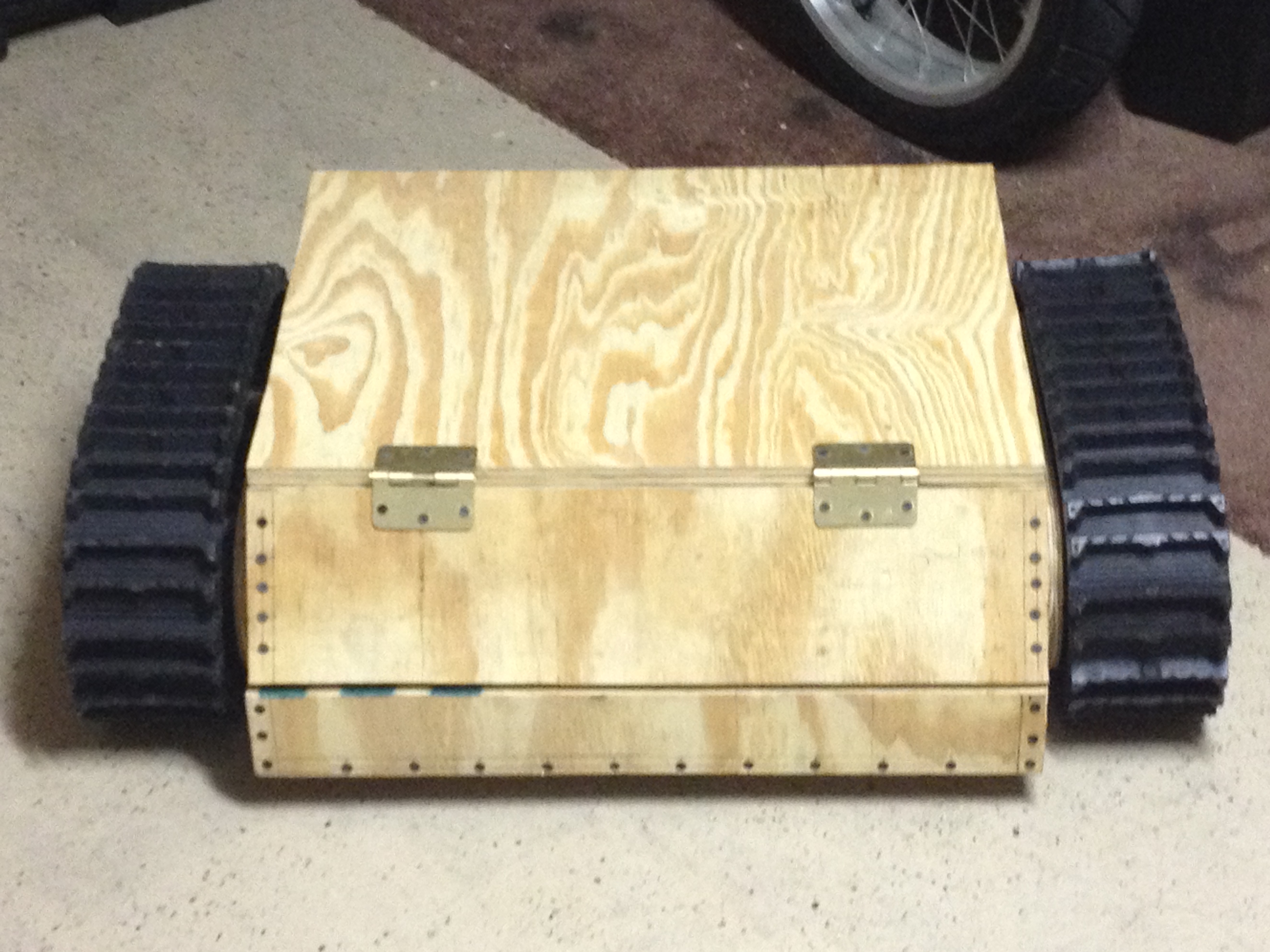 Mitracking Bot - Artistic 4K Abstract Pictures | Free Download