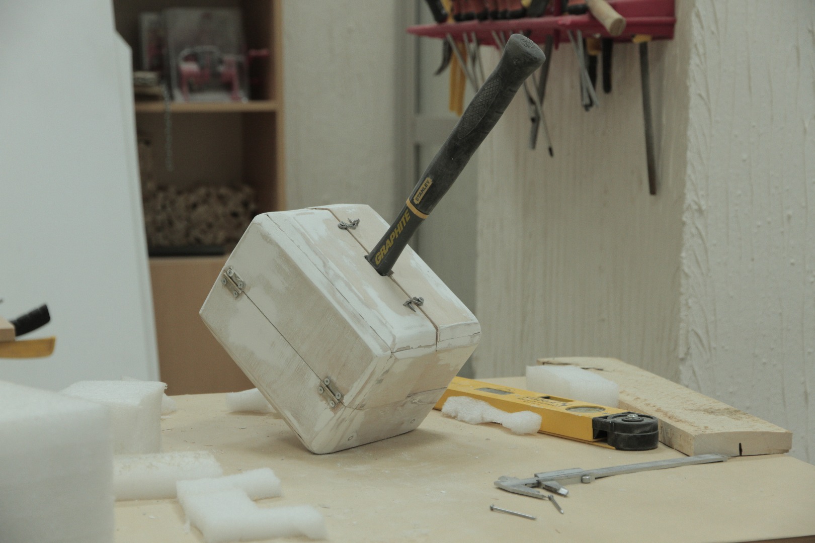 Thor Hammer Toolbox 5 Steps With Pictures Instructables - HD Minimal Textures for Desktop