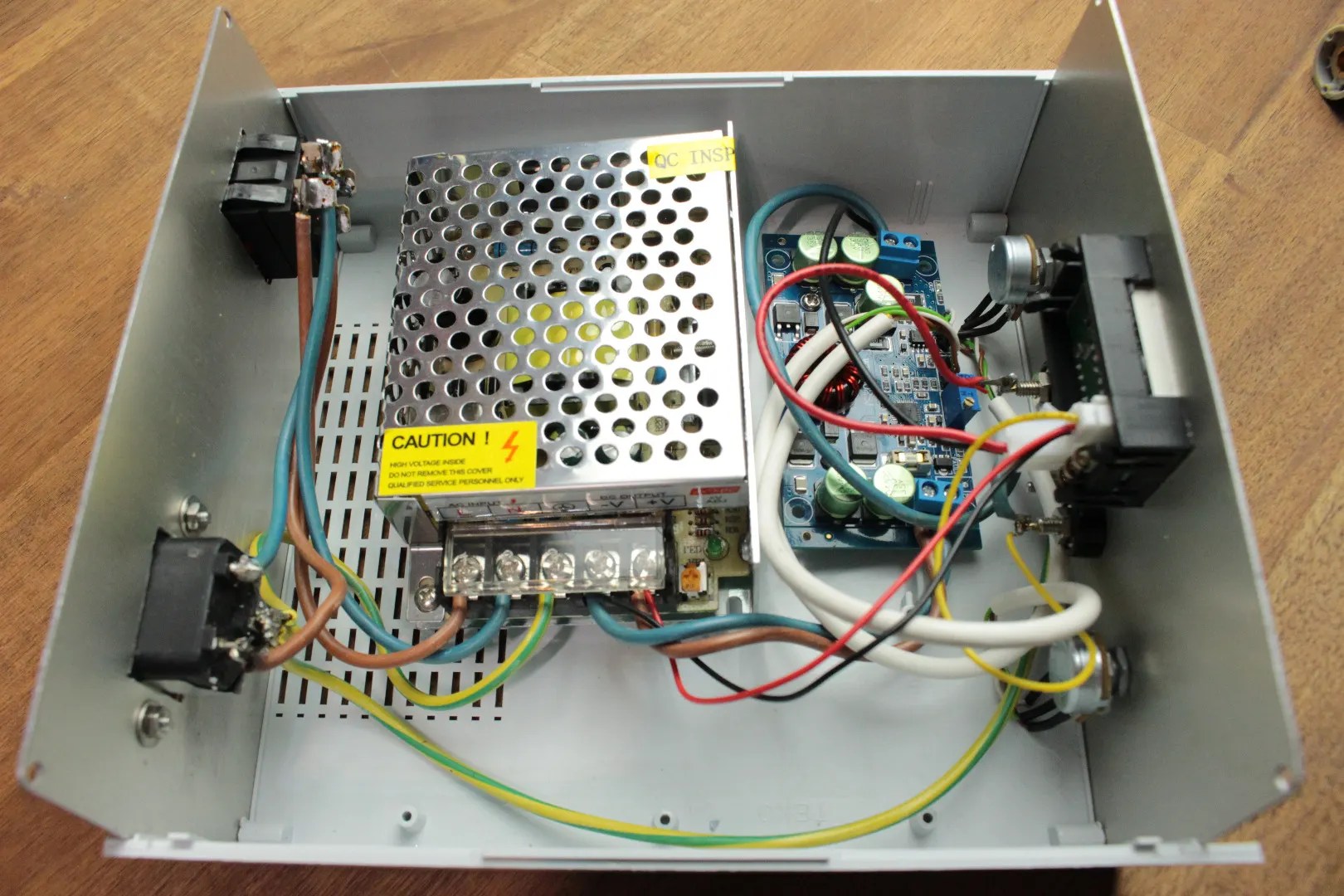 Build Your Own Variable Lab Bench Power Supply 4 Steps With Pictures