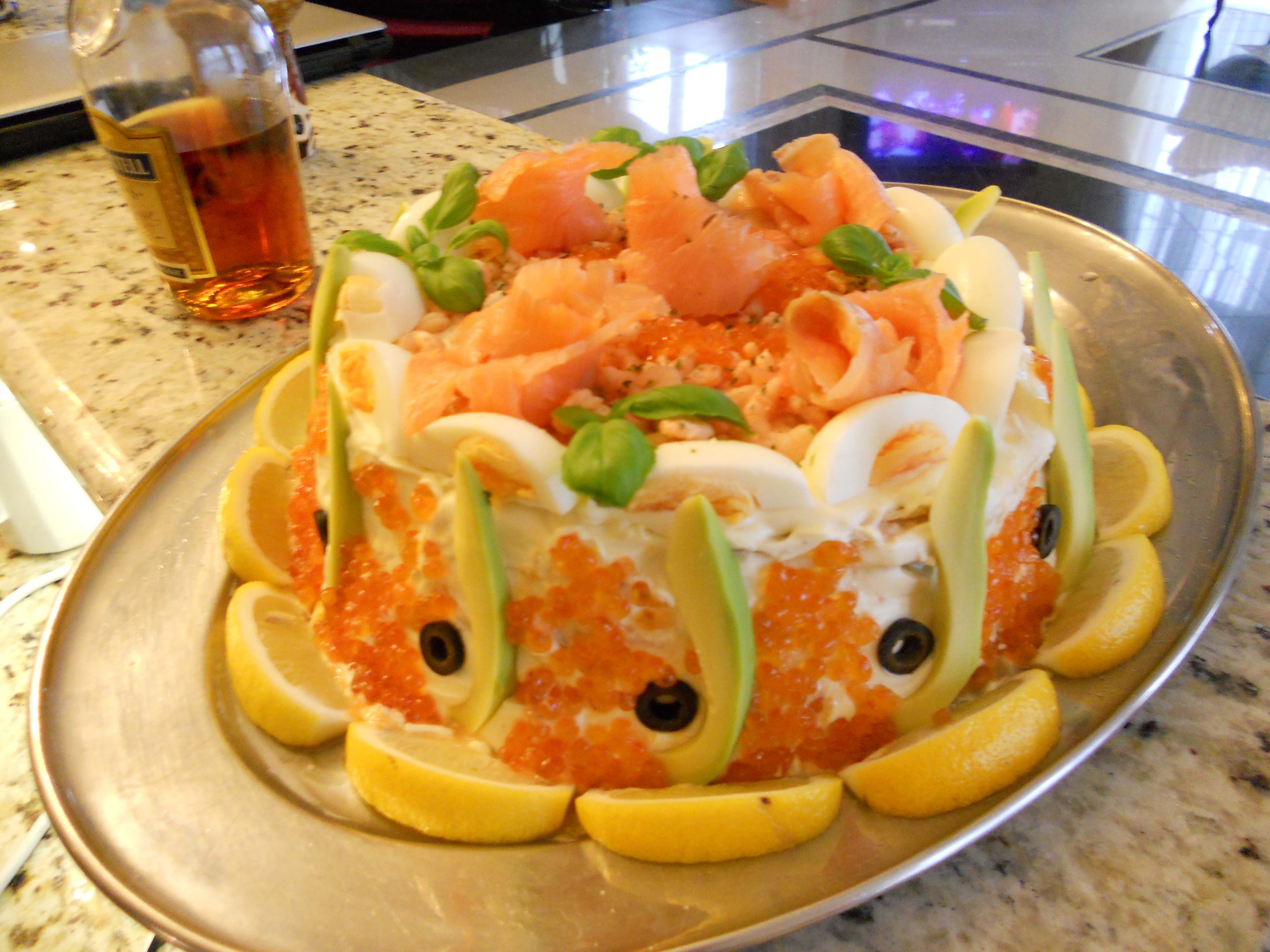 It S Caked On Fish Cake - Premium City Art Gallery - Ultra HD