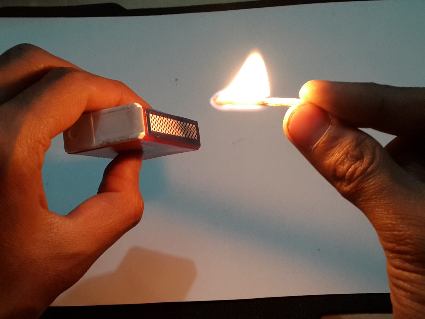 Tic Match Up - Download Gorgeous City Design | Desktop