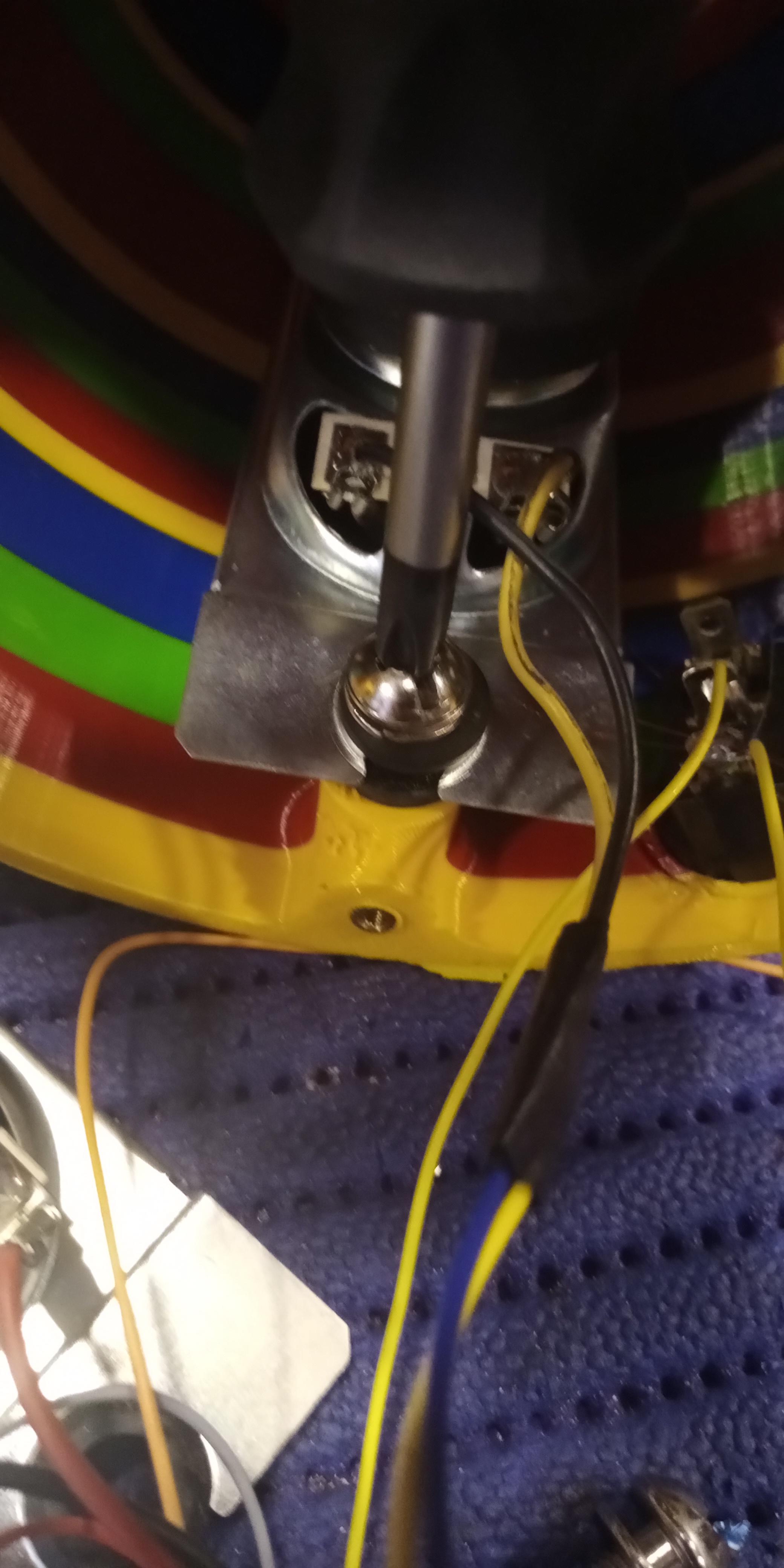 Bluetooth Pacman Ghost Speaker 5 Steps Instructables - Professional Mobile Geometric Backgrounds | Free Download