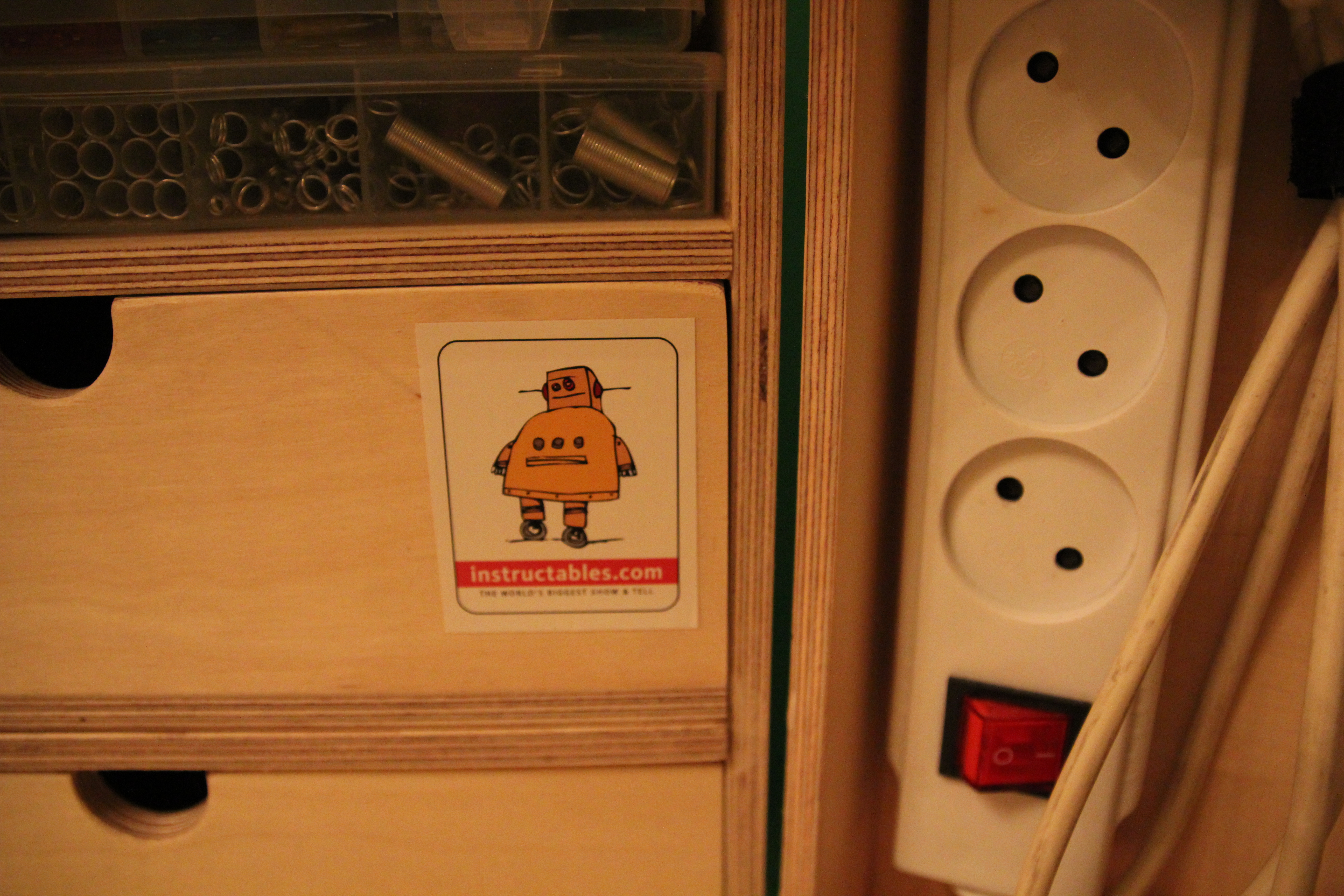 Make A Portable Workstation 14 Steps With Pictures Instructables - Dark Patterns - Elegant Full HD Collection