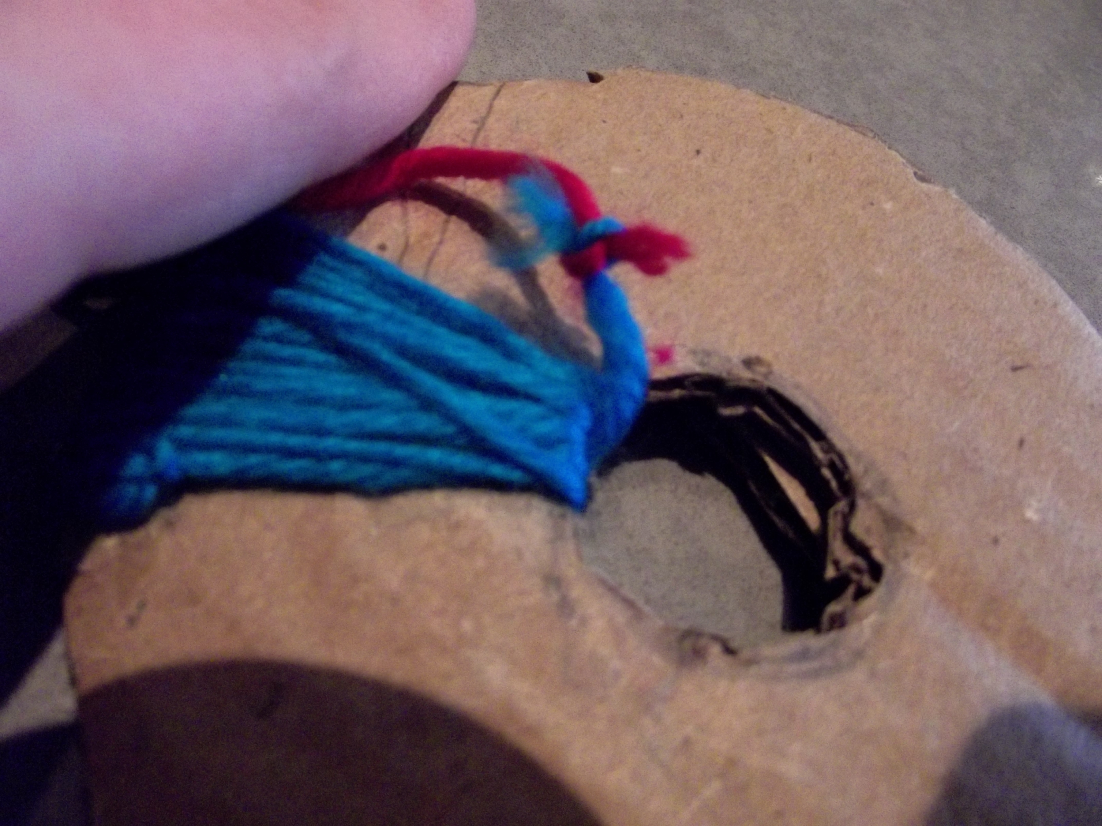 Pompom Puff Ball 11 Steps Instructables - Download High Quality Nature Wallpaper | Retina