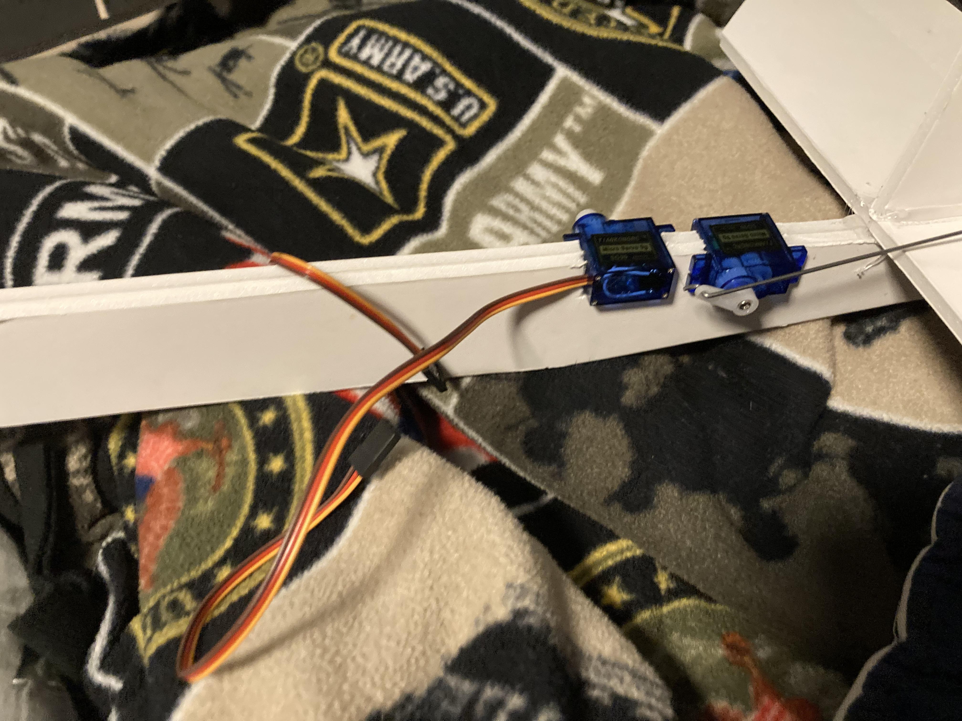 Rc Plane 3 Steps Instructables - Premium Dark Photo Gallery - Desktop