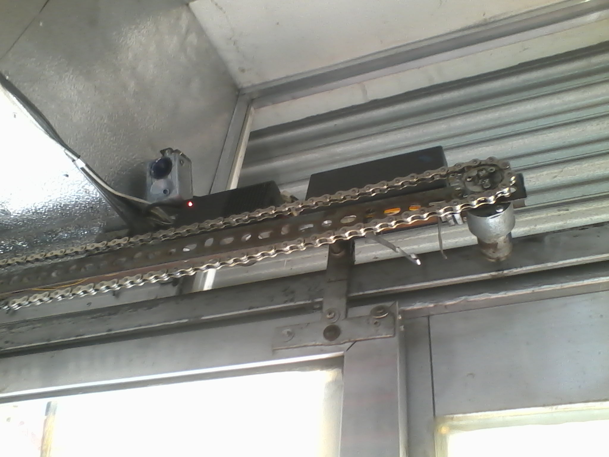 Diy Automatic Sliding Door Project Instructables - Ultra HD Light Patterns for Desktop