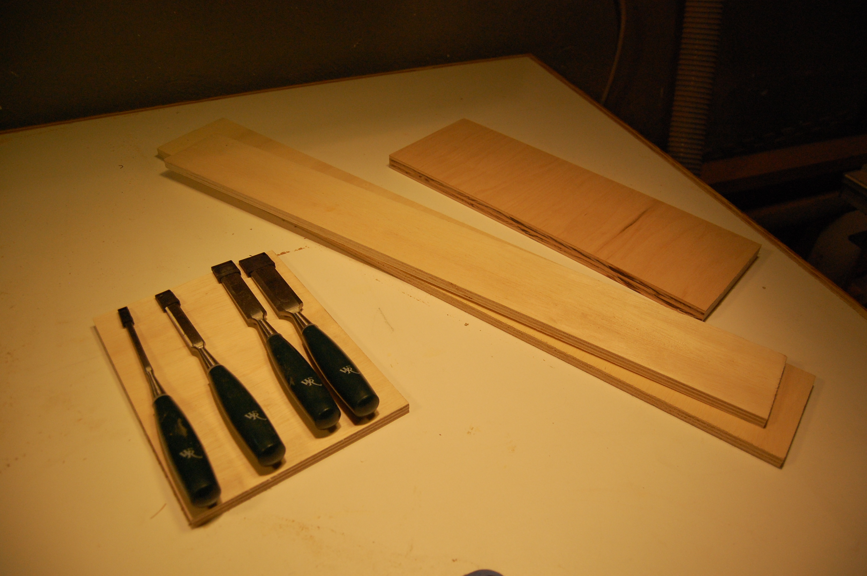 Chisel Storage Rack - Premium Ocean Illustration Gallery - 4K