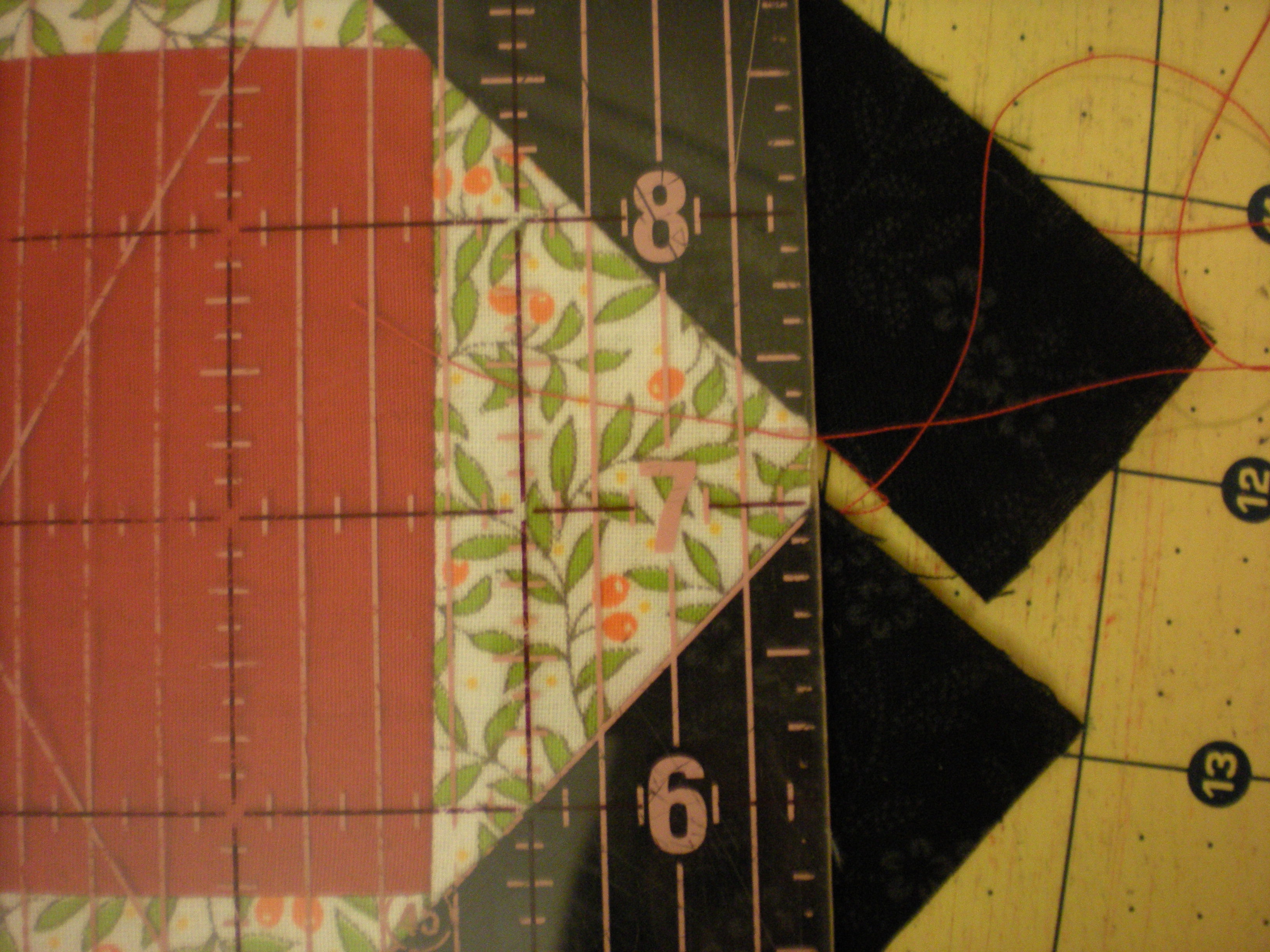 Strip Apple Pineapple Quilt Pattern - Sunset Illustration Collection - Retina Quality