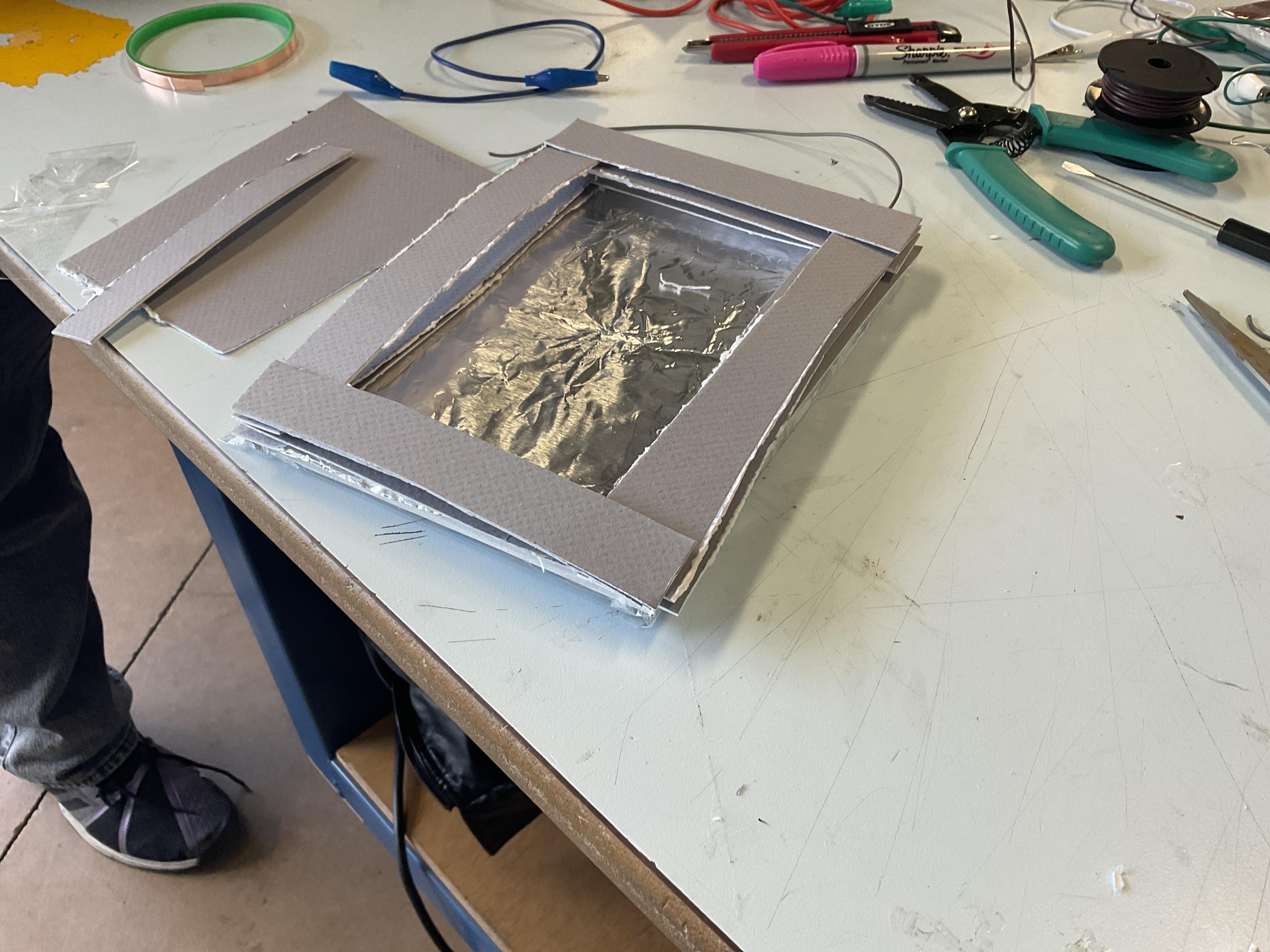 Makey Makey Tile Project 10 Steps Instructables - Light Backgrounds - Perfect Ultra HD Collection